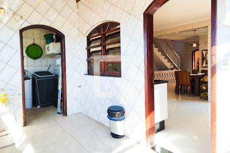 Casa para alugar com 353m², 4 quartos e 4 vagas Casa para alugar com 353m², 4 quartos e 4 vagasÁrea de Serviço