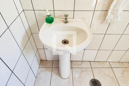 Casa para alugar com 353m², 4 quartos e 4 vagas Casa para alugar com 353m², 4 quartos e 4 vagasBanheiro da Área de Lazer