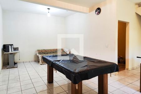 Casa para alugar com 353m², 4 quartos e 4 vagas Casa para alugar com 353m², 4 quartos e 4 vagasÁrea de Lazer
