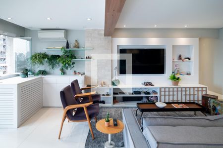 Sala de apartamento para alugar com 2 quartos, 94m² em Cidade Monções, São Paulo