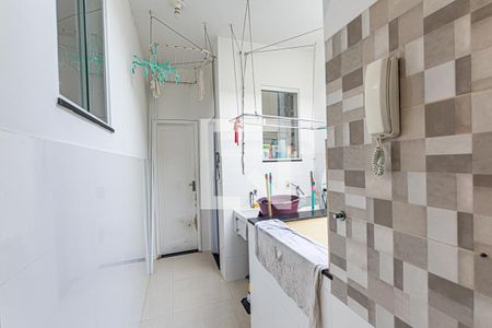 Apartamento à venda com 60m², 2 quartos e 1 vagaÁrea de Serviço