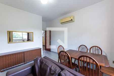 Sala de apartamento à venda com 2 quartos, 60m² em Santa Rosa, Niterói