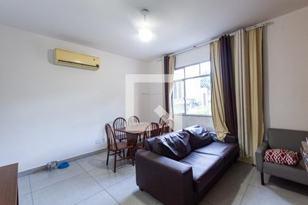 Sala de apartamento à venda com 2 quartos, 60m² em Santa Rosa, Niterói