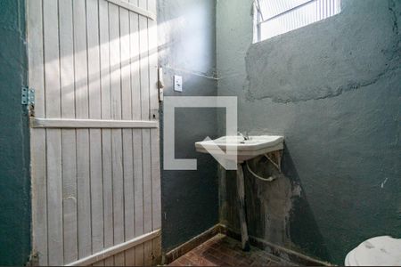 Casa para alugar com 40m², 1 quarto e sem vaga Casa para alugar com 40m², 1 quarto e sem vagaBanheiro