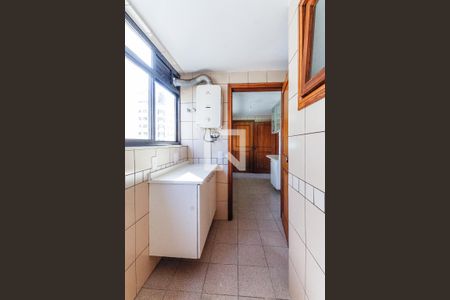 Apartamento à venda com 245m², 3 quartos e 2 vagasÁrea de serviço
