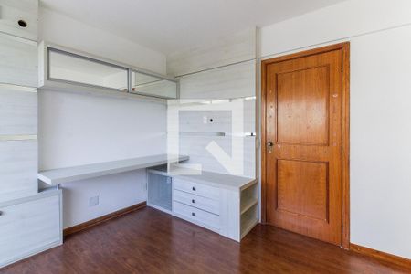 Apartamento à venda com 245m², 3 quartos e 2 vagasQuarto 1