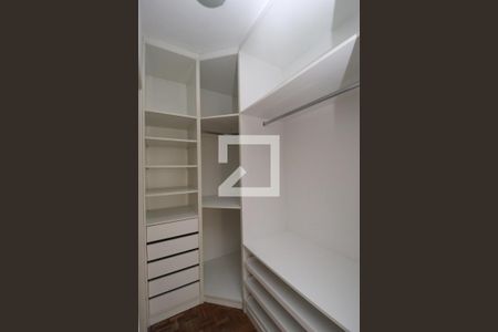 Apartamento para alugar com 90m², 3 quartos e 2 vagasCloset do quarto 1