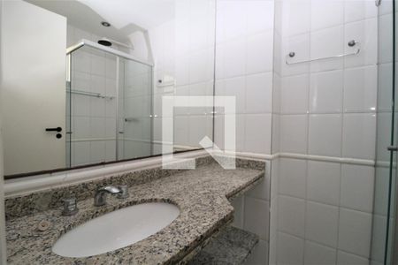 Apartamento para alugar com 90m², 3 quartos e 2 vagasBanheiro da Suíte