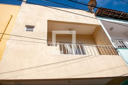 Casa à venda com 120m², 2 quartos e 1 vaga Casa à venda com 120m², 2 quartos e 1 vagafachada