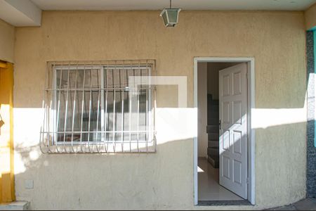 Casa à venda com 120m², 2 quartos e 1 vaga Casa à venda com 120m², 2 quartos e 1 vagafachada