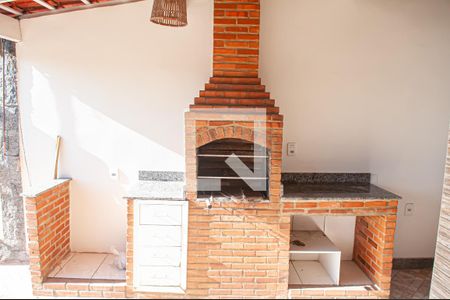 Casa à venda com 120m², 2 quartos e 1 vaga Casa à venda com 120m², 2 quartos e 1 vagaTerraço - churrasqueira