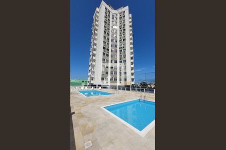 Apartamento à venda com 64m², 2 quartos e 1 vagaÁrea comum - Piscina
