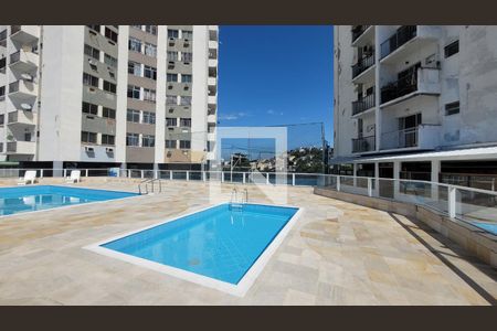 Apartamento à venda com 64m², 2 quartos e 1 vagaÁrea comum - Piscina