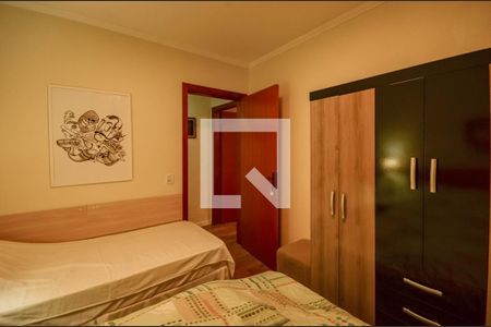 Quarto 1 de apartamento para alugar com 2 quartos, 62m² em Nonoai, Porto Alegre