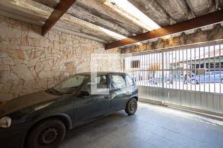 Casa à venda com 203m², 3 quartos e 2 vagas Casa à venda com 203m², 3 quartos e 2 vagasGaragem