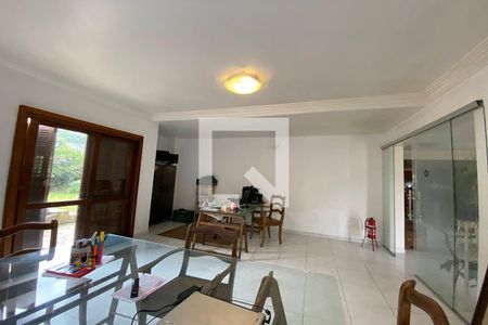 Casa à venda com 600m², 6 quartos e 10 vagasSala 6
