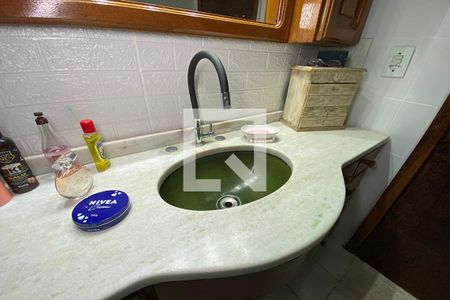 Casa à venda com 600m², 6 quartos e 10 vagasBanheiro - Suite 