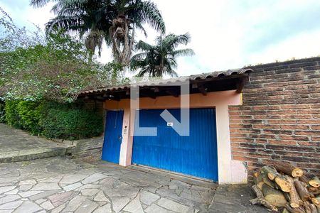 Casa à venda com 600m², 6 quartos e 10 vagasFachada