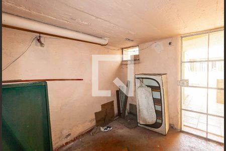 Casa à venda com 210m², 6 quartos e 3 vagasDespensa