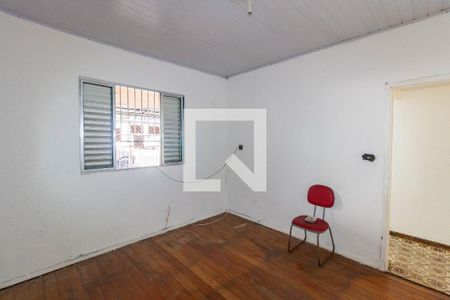 Quarto 1 de casa à venda com 6 quartos, 210m² em Vila Ivone, São Paulo