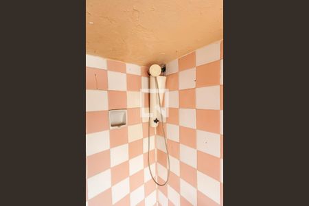 Casa à venda com 210m², 6 quartos e 3 vagasBanheiro 2