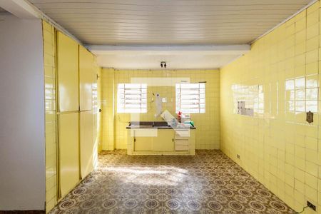 Casa à venda com 210m², 6 quartos e 3 vagasCozinha