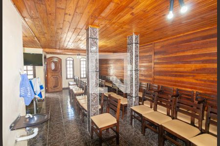 Casa à venda com 210m², 6 quartos e 3 vagasSala - Casa 2