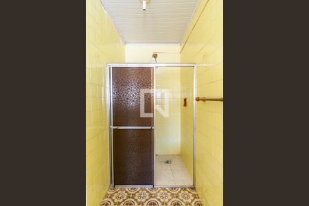 Casa à venda com 210m², 6 quartos e 3 vagasBanheiro