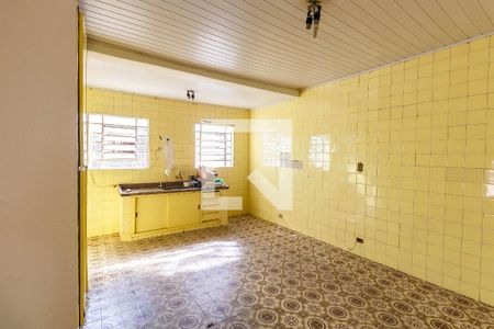 Casa à venda com 210m², 6 quartos e 3 vagasCozinha