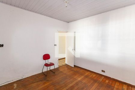 Quarto 1 de casa à venda com 6 quartos, 210m² em Vila Ivone, São Paulo