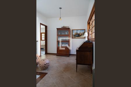 Casa de condomínio para alugar com 300m², 3 quartos e 2 vagasSala íntima