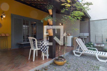 Casa de condomínio para alugar com 300m², 3 quartos e 2 vagasVaranda