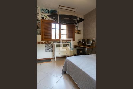 Casa de condomínio para alugar com 300m², 3 quartos e 2 vagasSuíte 1