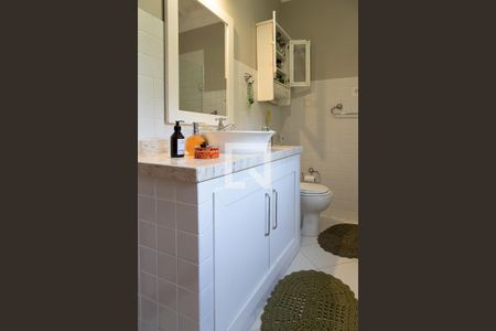 Casa de condomínio para alugar com 300m², 3 quartos e 2 vagasBanheiro da suíte 3