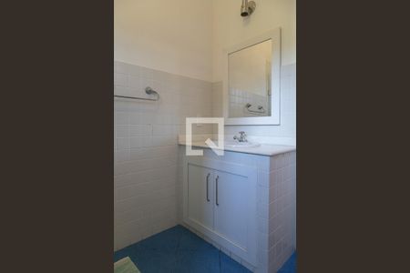 Casa de condomínio para alugar com 300m², 3 quartos e 2 vagasBanheiro da suíte 1