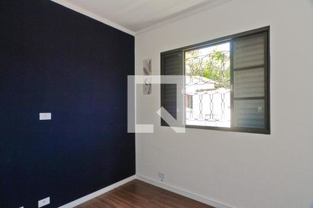 Casa à venda com 220m², 3 quartos e 2 vagasQuarto 2