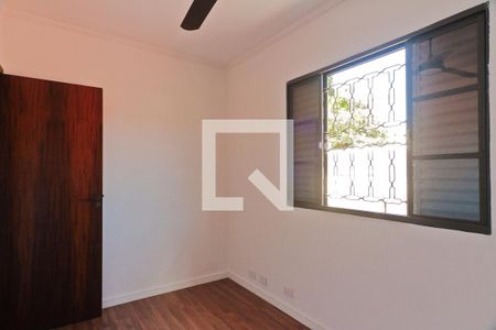 Casa à venda com 220m², 3 quartos e 2 vagasQuarto 1