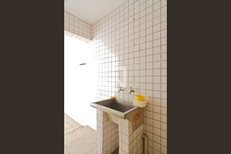 Casa à venda com 220m², 3 quartos e 2 vagasÁrea de Serviço