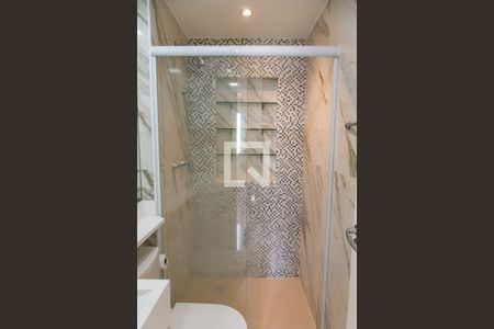 Apartamento à venda com 53m², 2 quartos e 1 vaga Apartamento à venda com 53m², 2 quartos e 1 vagaBanheiro