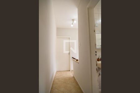 Casa à venda com 110m², 2 quartos e 2 vagas Casa à venda com 110m², 2 quartos e 2 vagasCorredor