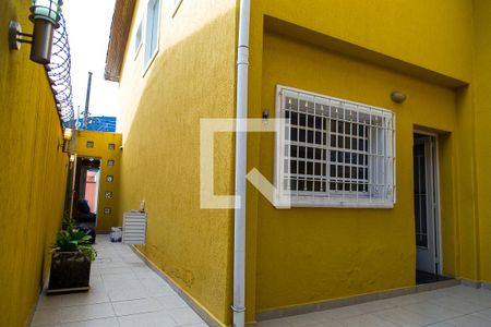 Casa à venda com 110m², 2 quartos e 2 vagas Casa à venda com 110m², 2 quartos e 2 vagasCorredor Externo