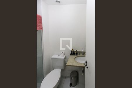 Apartamento à venda com 65m², 2 quartos e 1 vagaBanheiro Social