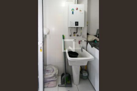 Apartamento à venda com 65m², 2 quartos e 1 vagaÁrea de Serviço