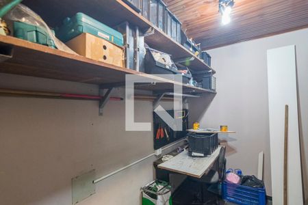 Casa à venda com 251m², 3 quartos e 5 vagas Casa à venda com 251m², 3 quartos e 5 vagasQuarto de Serviço 2 Garagem