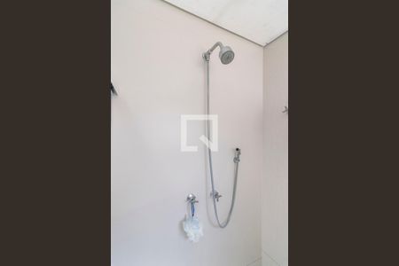 Casa à venda com 251m², 3 quartos e 5 vagas Casa à venda com 251m², 3 quartos e 5 vagasDucha