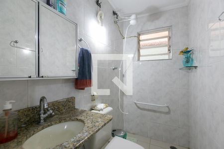 Casa à venda com 149m², 3 quartos e 2 vagasBanheiro 4 