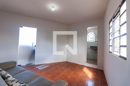 Sala de casa à venda com 2 quartos, 100m² em Piratininga, Belo Horizonte