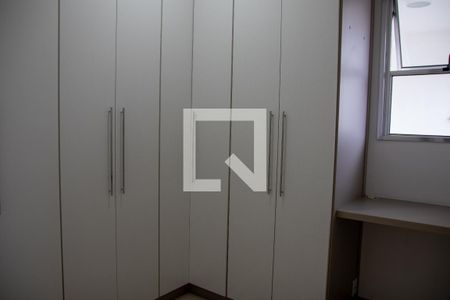 Quarto 1 de apartamento para alugar com 3 quartos, 73m² em Vila Mazzei, São Paulo
