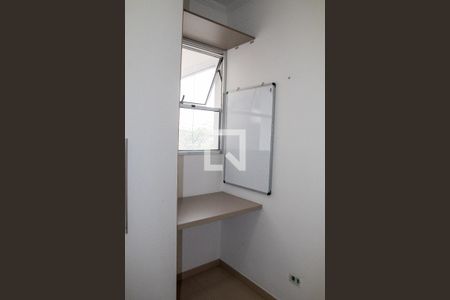 Quarto 1 de apartamento para alugar com 3 quartos, 73m² em Vila Mazzei, São Paulo
