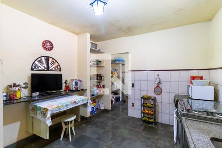 Casa para alugar com 380m², 3 quartos e 5 vagasCozinha